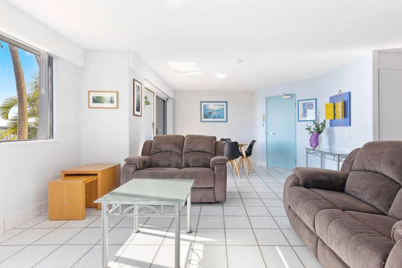 Sandy Straits Poolside Escape With Beach Access Hervey Bay Australia