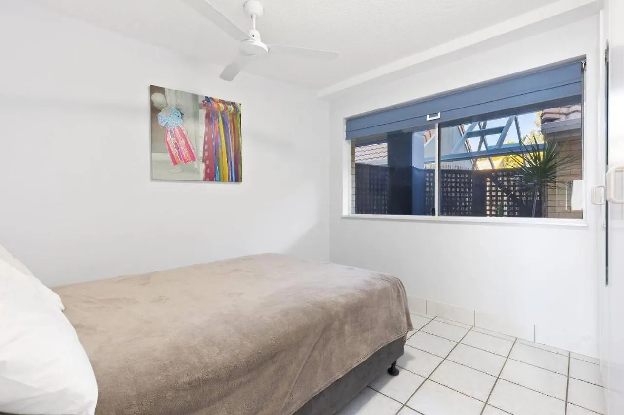 Sandy Straits Poolside Escape With Beach Access Hervey Bay Apartment
